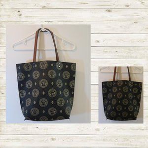 Abercrombie & Fitch Logo tote bag